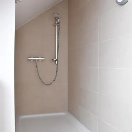 Estalagem Gaestehaus Am Rebenhang *