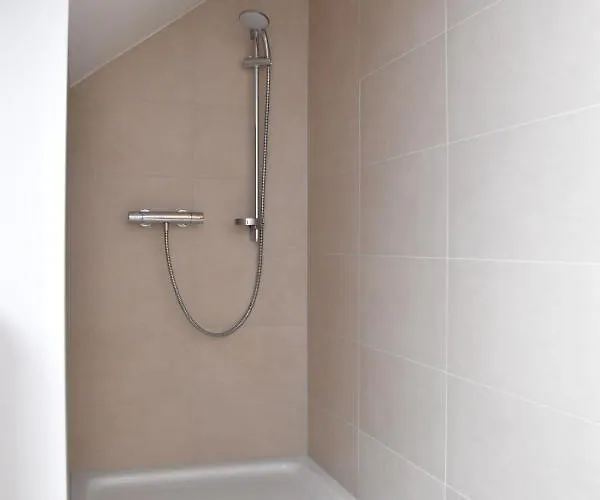 Pensionat Gaestehaus Am Rebenhang 3*