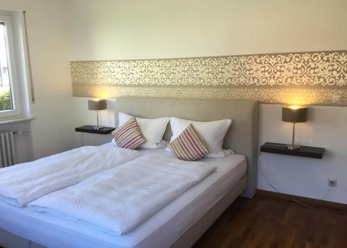 Guest house Gaestehaus Am Rebenhang Mehring (Rhineland-Palatinate)