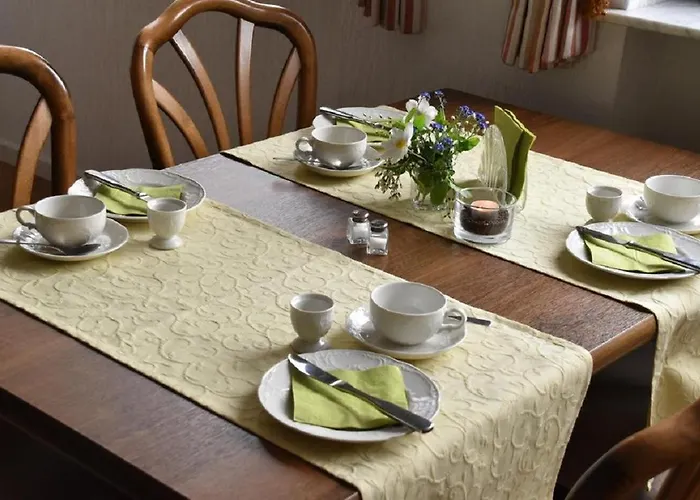 Guest house Gaestehaus Am Rebenhang Mehring (Rhineland-Palatinate)